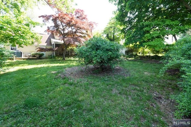 60 Conklin Ave, Hillsdale NJ  07642-2245 exterior