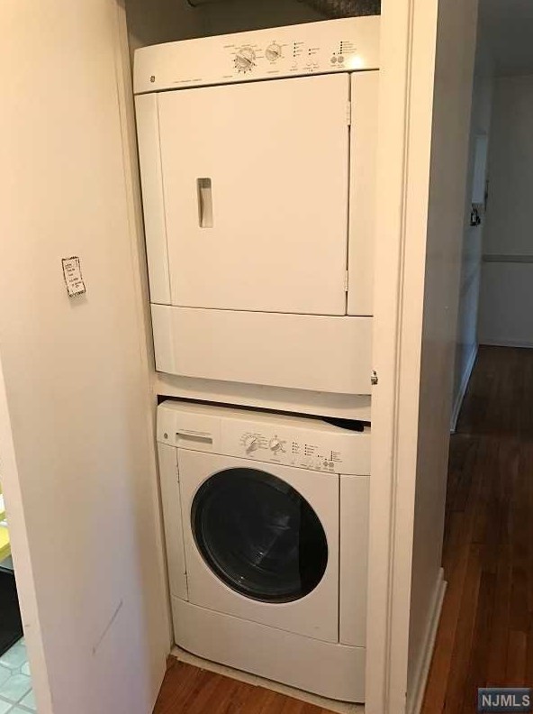 15 Alice Pl #2, Bergenfield, NJ 07621