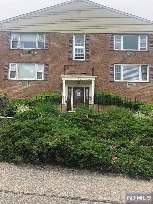 605 Grove St #l10, Clifton, NJ 07013