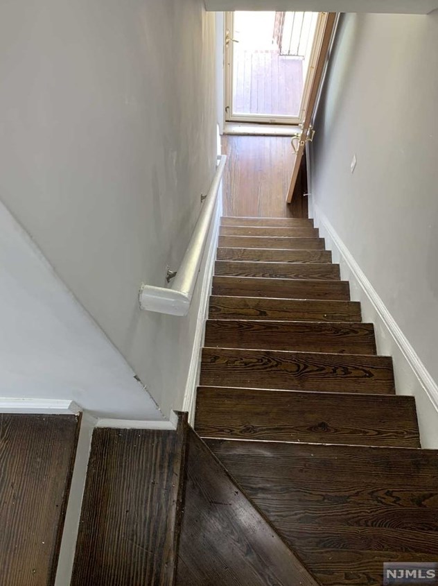 68 Wallace St #2, Belleville, NJ 07109