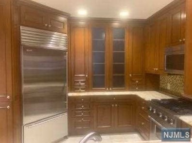 101 The Promenade, Edgewater, NJ 07020