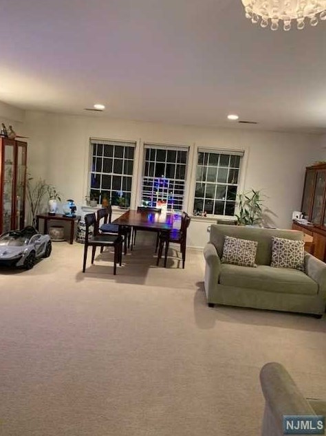 2182 Edwin Ave, West Fort Lee, NJ 07024