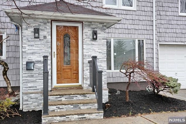 89 New Jersey Ave, Bergenfield, NJ 07621-1326