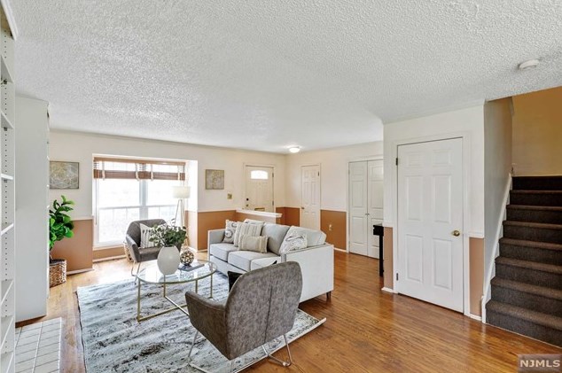 77 Boston St, Newark, NJ 07103