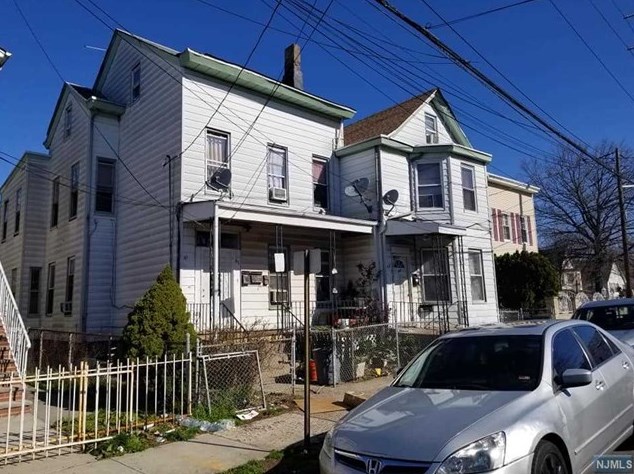 61 Garrison St, Paterson NJ  07522-1167 exterior