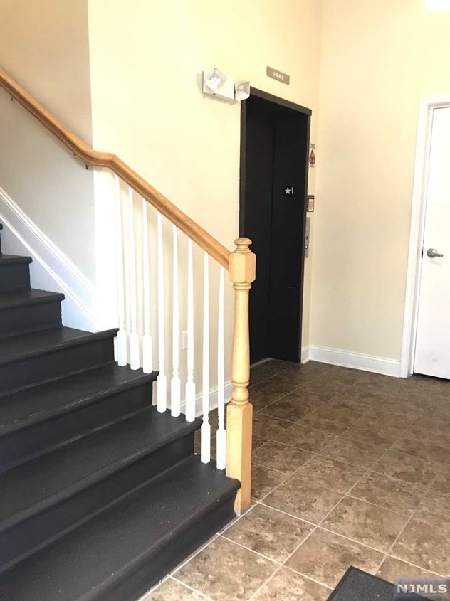 237-241 Closter Dock Rd #4, Closter, NJ 07624
