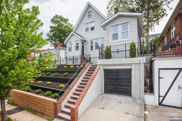 72-74 Nolton St, Belleville, NJ 07109