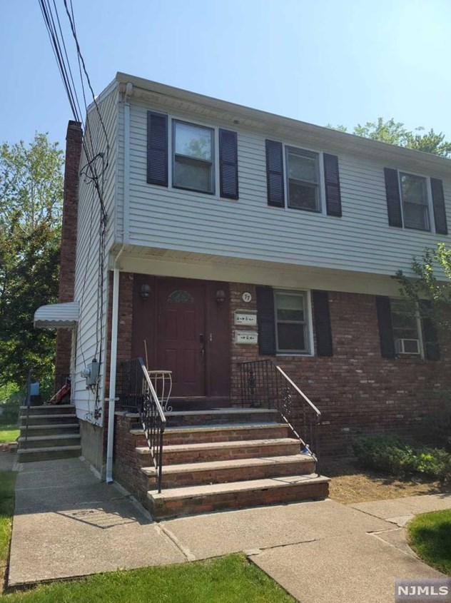 77 Prospect St, Paramus, NJ 07652