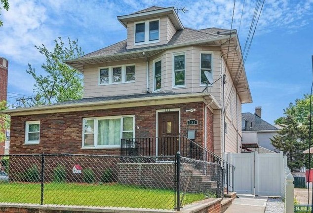 131 Bergen Ave, Ridgefield Park, NJ 07660