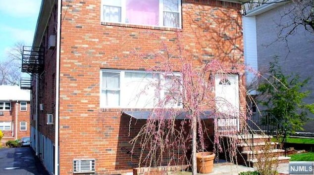 2443 3rd St #5, West Fort Lee, NJ 07024