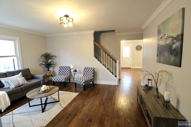 111 Bogle Ave, North Arlington, NJ 07031