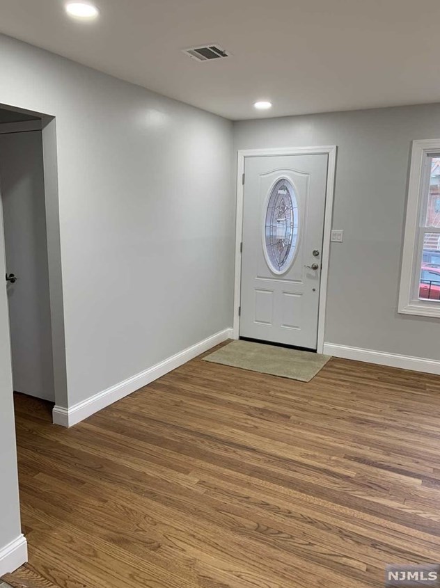 420-424 Russell Pl, Elizabeth, NJ 07202