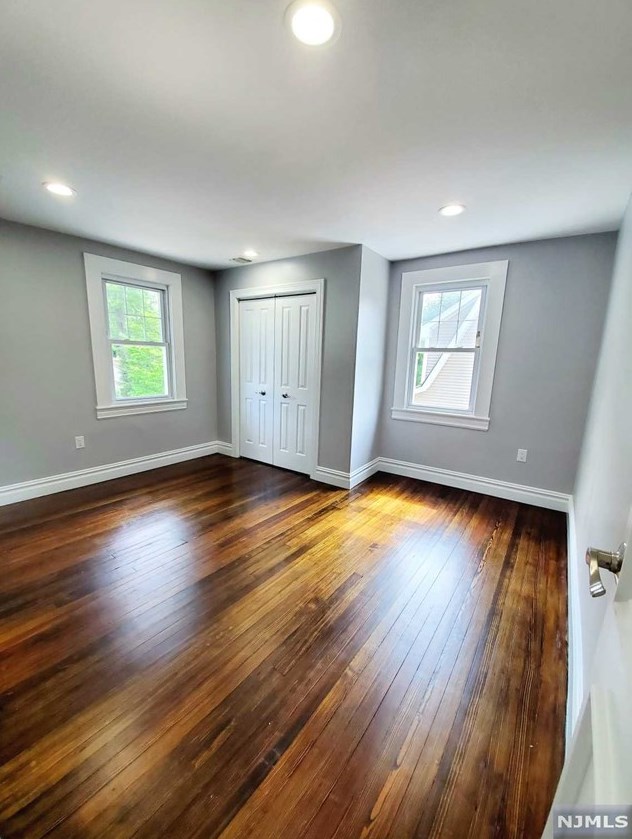 39 Lindley Ave, Tenafly NJ  07670-2816 exterior