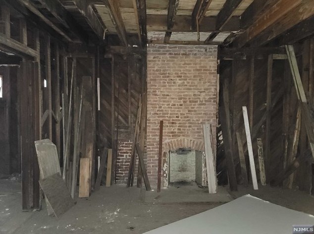19 Ingraham Pl, Newark NJ  07108-1415 exterior
