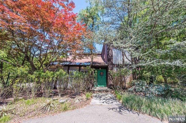 510 Prospect Ave, Westwood, NJ 07675