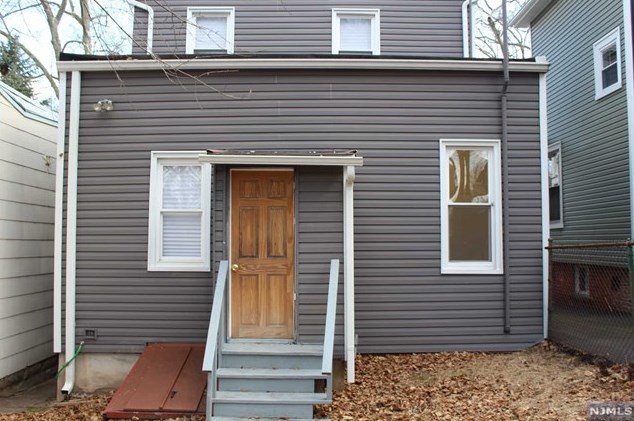 70 Prospect Pl, Rutherford, NJ 07070