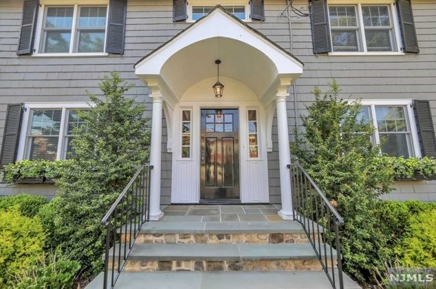 614 Morningside Rd, Ridgewood, NJ 07450