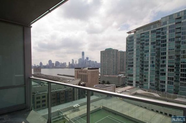 1 Shore Ln Apt 1712, Jersey City, NJ 07310