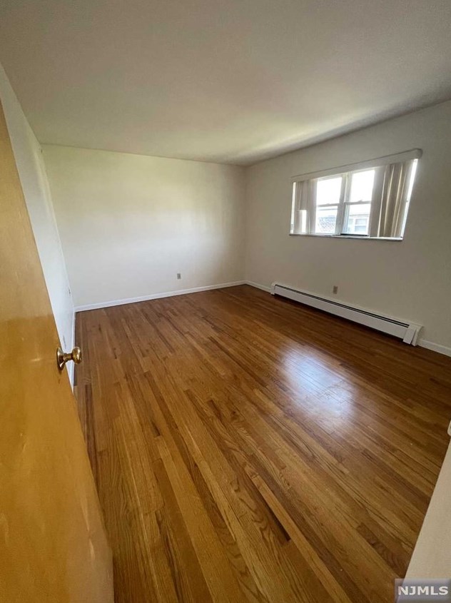 455 Fairview Ave Apt 10, Fairview, NJ 07022
