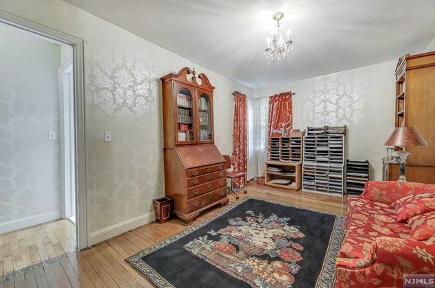 17 Wilson Ave, Rutherford NJ 07070-2732 exterior