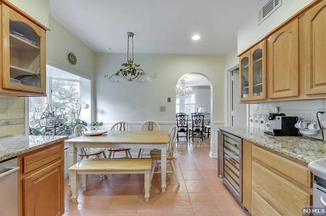 17 Wilson Ave, Rutherford NJ 07070-2732 exterior