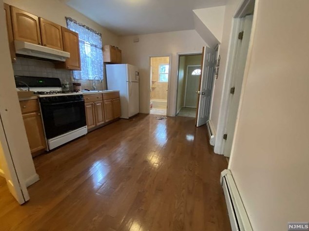 56 Spring St # 1, Lodi, NJ