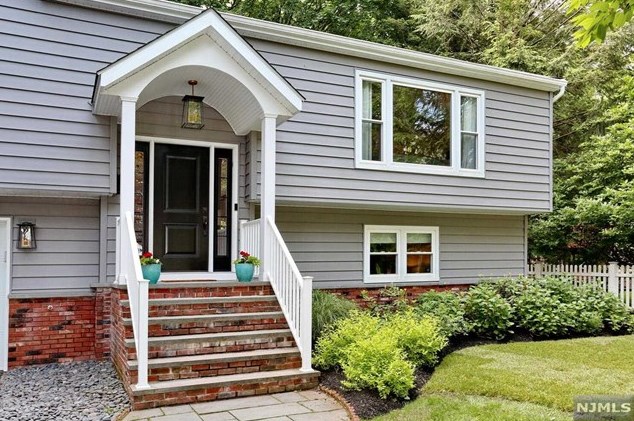 787 South Maple Ave, Ridgewood, NJ 07452