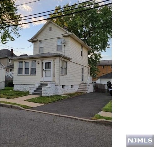 10 Birch St, Ridgefield Park, NJ 07660