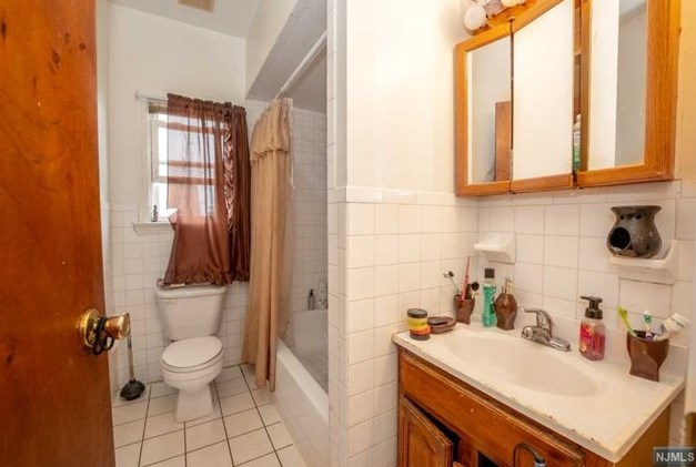 105 Cutler St, Newark NJ 07106-2532 exterior