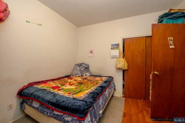 105 Cutler St, Newark NJ 07106-2532 exterior