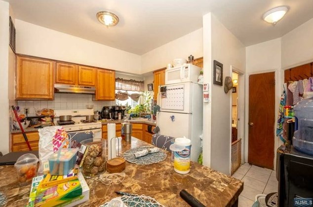 105 Cutler St, Newark NJ 07106-2532 exterior