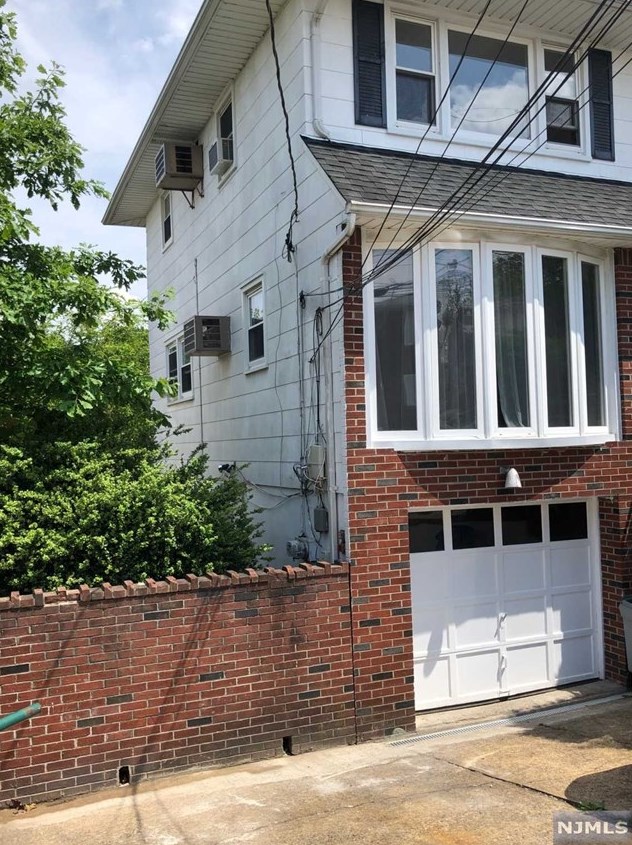 804 Harvard Pl, West Fort Lee NJ  07024-1718 exterior