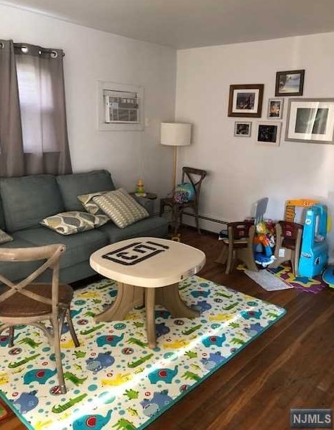 804 Harvard Pl, West Fort Lee NJ  07024-1718 exterior