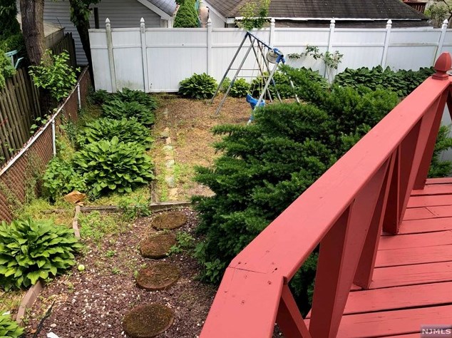 804 Harvard Pl, West Fort Lee NJ  07024-1718 exterior