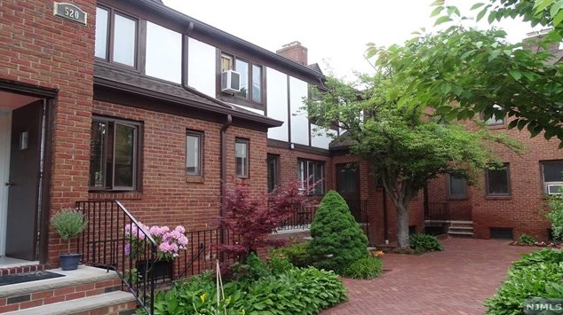 520 Broad Ave #3, Englewood, NJ 07631
