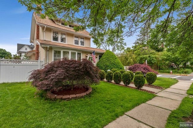 406 Palisade Ave, Bogota, NJ 07603
