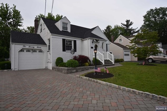 277 Baldwin Ave, N Milford, NJ 07646