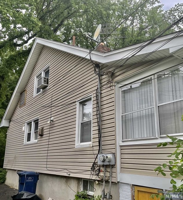 315 1st St #1, Hackensack, NJ 07601