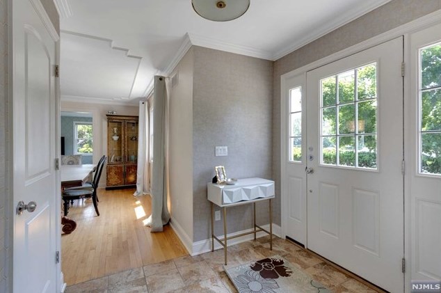 1663 River Rd, Teaneck, NJ 07666