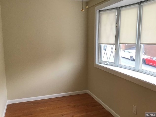 30 Tappan St #1, Kearny, NJ 07032