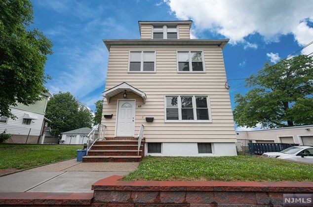 69 Dewey St, Outwater, NJ 07026
