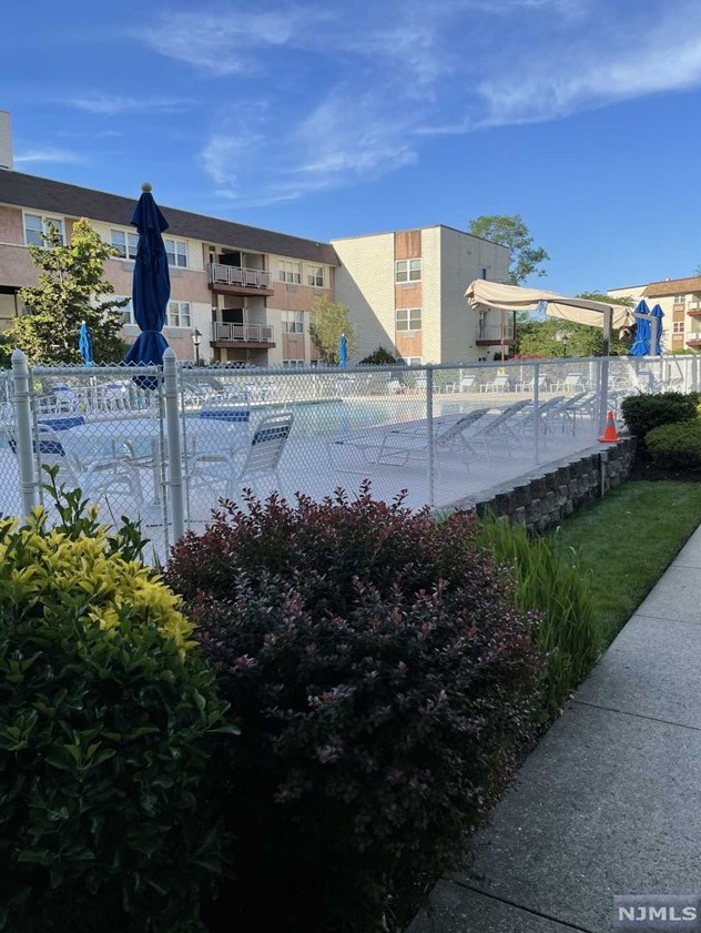 1111 River Rd #d21, Edgewater, NJ 07020