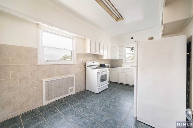 119 Dodd St #2r, Union City, NJ 07086