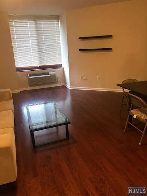 100 Old Palisade Rd #3016, West Fort Lee, NJ 07024