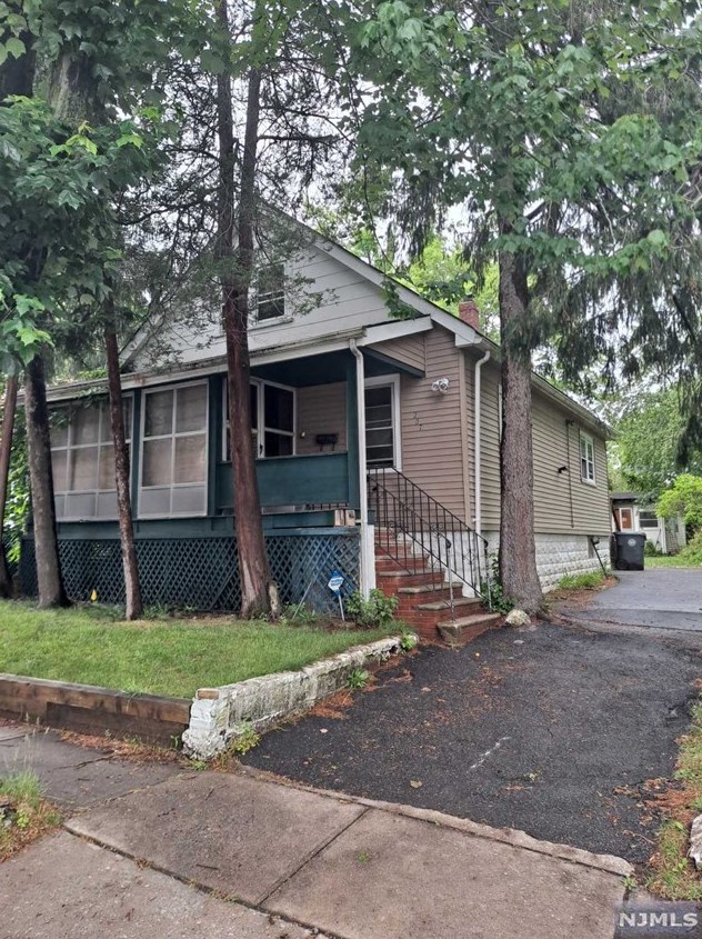 257 Genesee Ave, Englewood, NJ 07631