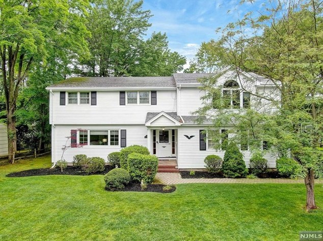 16 Friend Terrace, Harrington Park, NJ 07640