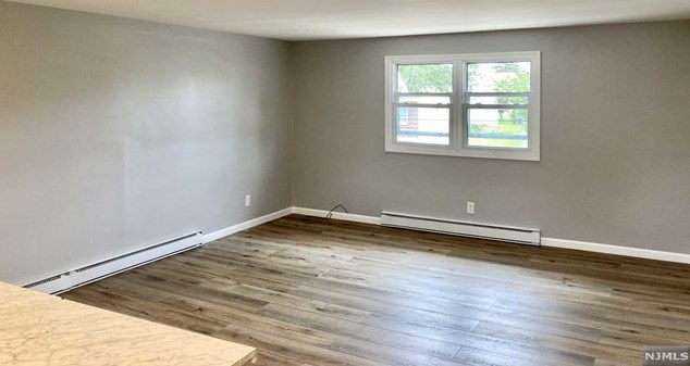 2 Hegner Ct, South Hackensack NJ  07606-1701 exterior