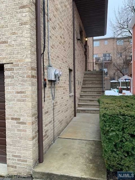 724 West End Ave #2, Cliffside Park, NJ 07010