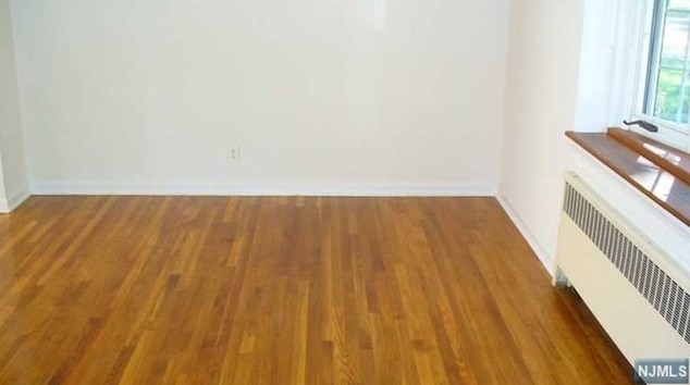 460 Dorchester Rd, Ridgewood, NJ 07450
