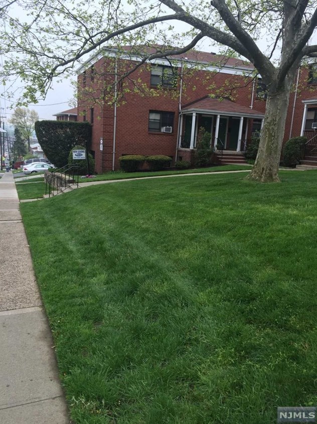 295 Essex St #307b, Hackensack, NJ 07601